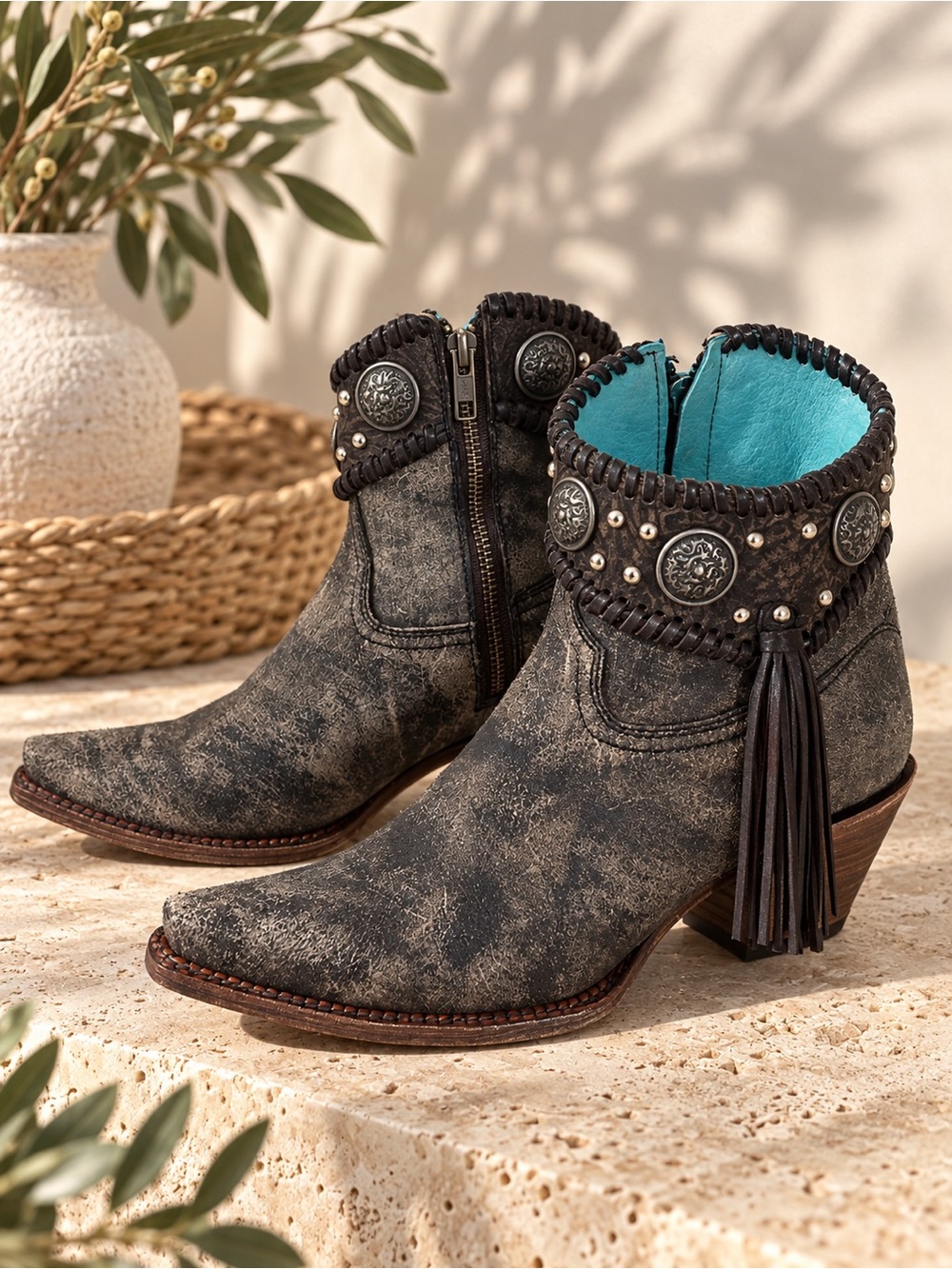 Corral A8104 Concho Tassel Western Ankle Boots Distressed Leather Womenβs 7